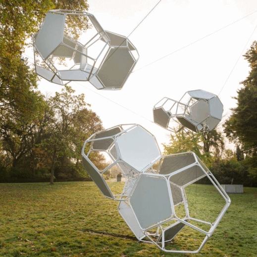 Tomás Saraceno
