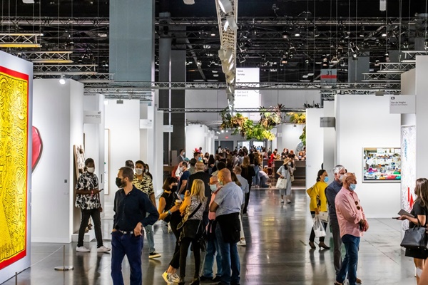 click to enlarge- double click to reduce 288 galleries at Art Basel Miami Beach 2022 - 1 > 3 December, 2022 @ArtBasel