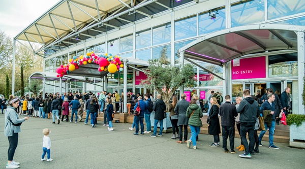 click to enlarge- double click to reduce 78 galleries at Affordable Art Fair 2025 London Battersea Spring - 12 > 16 March, 2025 @aaflondon