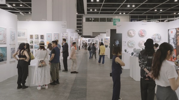 56 galleries at Affordable Art Fair 2025 Boston MA, USA - 23 > 26 October 2025 @AAFBOSTON