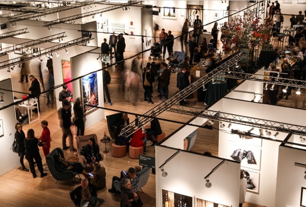click to enlarge- double click to reduce 66 galleries at The Photography Show 2025, New York NY U.S.A. April 23 > 27, 2025 @aipadphoto
