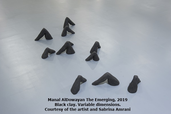 Manal AlDowayan, The Emerging, 2019
Black clay. Variable dimensions.
Courtesy of the artist and Sabrina Amrani

