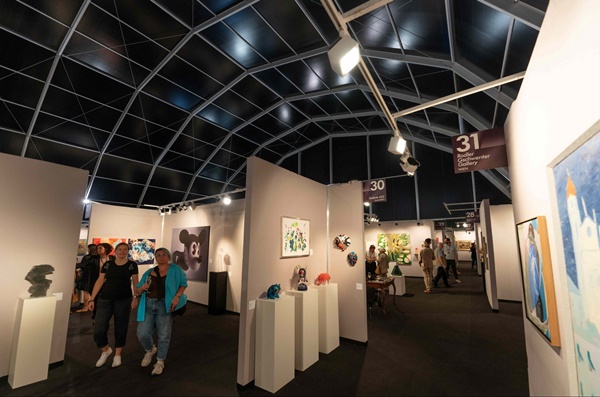 click to enlarge- double click to reduce 34 galleries at ART AUSTRIA 2024 WIEN, AUSTRIA - 24- > 7 September, 2024 @ArtAustriaOfficial