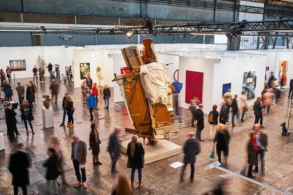 click to enlarge- double click to reduce 104 galleries at ART DÜSSELDORF 2024, Düsseldorf GERMANY - April 12 > 14, 2024 @artdusseldorf.
