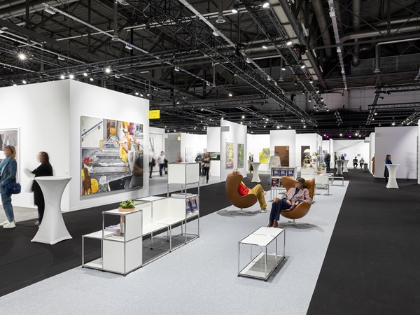 click to enlarge- double click to reduce ARTGENÈVE 2025, Geneva SWITZERLAND - 30 January > 2 February, 2025 @artgeneve