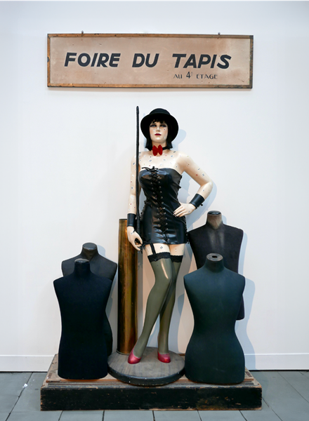 click to enlarge- double click to reduce Guillaume Bijl: Composition Trouvée, 1992