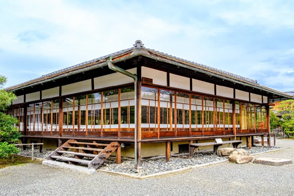 click to enlarge- double click to reduce 16 galleries at artKYOTO 2024, Kyoto JAPAN - October 30 > November 2, 2024, 2024 @artKYOTO