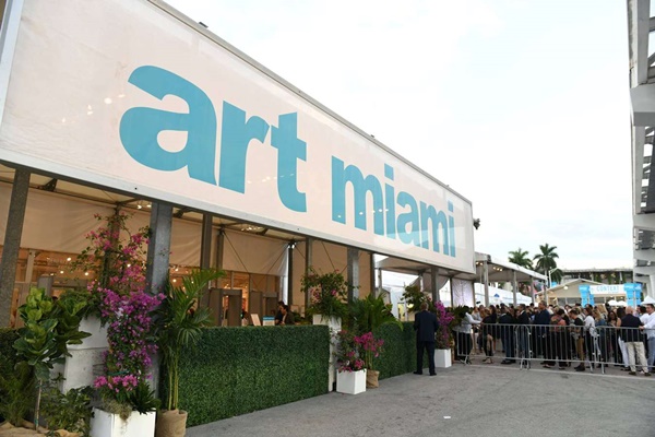Art Miami 2019 - 3 > 8 December 2019 @artmiamifairs