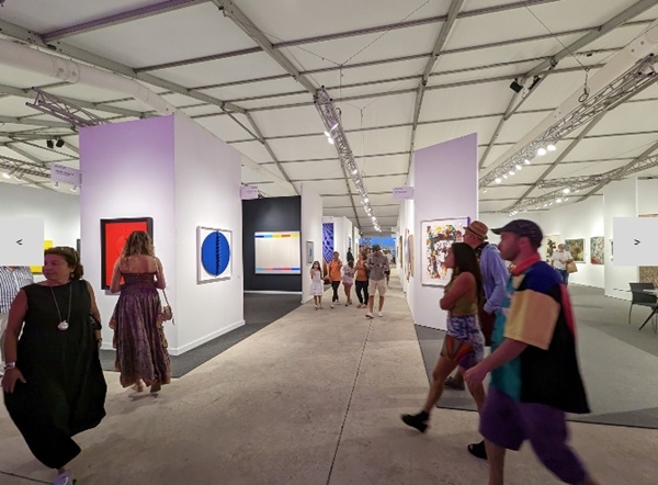 click to enlarge- double click to reduce Art Miami 2024 - 3 > 8 December 2024 @artmiamifairs