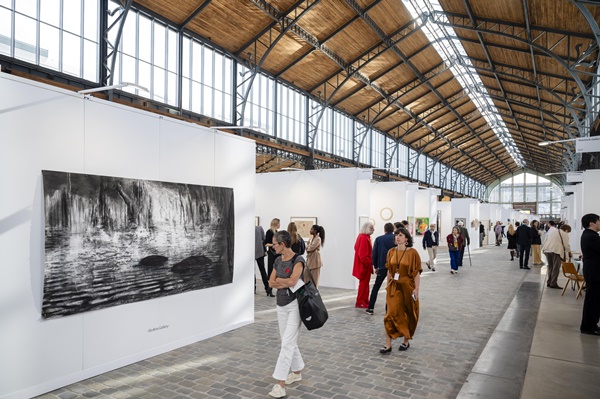 click to enlarge- double click to reduce 41 galleries at Art on Paper 2024, Brussels, BELGIUM - October 3 > 6, 2024 @artMRKTArt on Paper 2024, Brussels, BELGIUM - September 8 > 11, 2024 @artMRKT