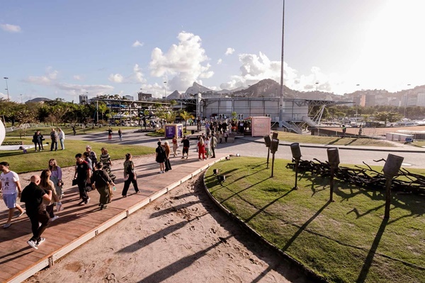 click to enlarge- double click to reduce 57 galleries at ArtRio 2024 Rio de Janeiro, BRAZIL - September 25 > 29, 2024 @feriaartrio
