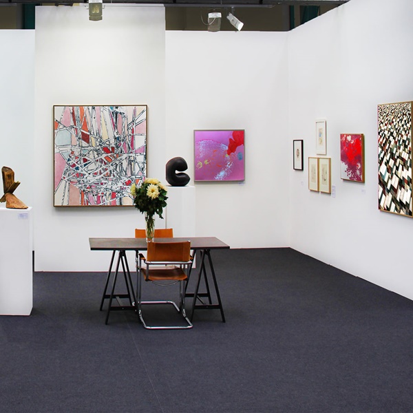 click to enlarge- double click to reduce 152 artists at ArtSalon Zurich 2022 SWITZERLAND - 28 September > 2 October, 2022 @ArtSalonZurich