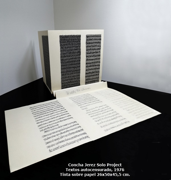 click to enlarge- double click to reduce Concha Jerez Solo Project
Textos autocensurado, 1976
Tinta sobre papel 26x50x45,5 cm.