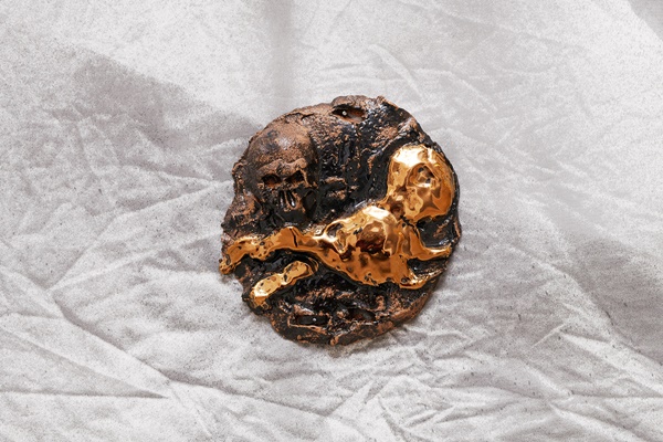 click to enlarge- double click to reduce Galerie Balice Hertling, Paris FRANCE - Enzo Cucchi