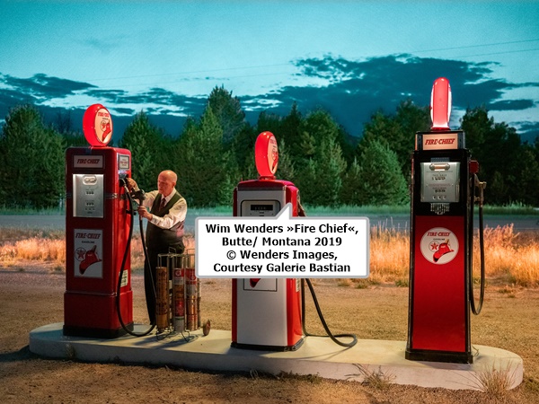 click to enlarge- double click to reduce Wim Wenders »Fire Chief«, Butte/ Montana 2019 © Wenders Images, Courtesy Galerie Bastian
