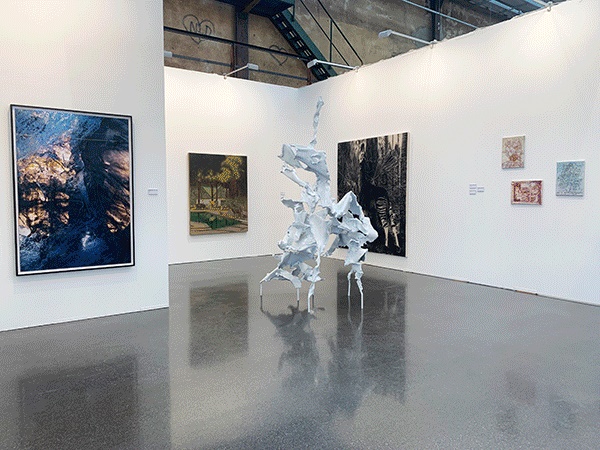 click to enlarge- double click to reduce Aljoscha, Thomas Wrede, Rhonegletscher_inside #6, Hartmut Neumann, Die vergängliche Pracht (Die Gelben),
Stefan à Wengen, Okapilife, Stefan Kürten, Good Night Prayer, Heribert C. Ottersbach, Drinnen ist auch nicht besser als draußen,
Gehard Demetz, X, Ulrike Arnold, Meteorit #3, Norbert Tadeusz, o.T. (Testa)
