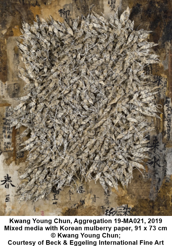 Kwang Young Chun, Aggregation 19-MA021, 2019
Mixed media with Korean mulberry paper, 91 x 73 cm
© Kwang Young Chun; Courtesy of Beck & Eggeling International Fine Art

