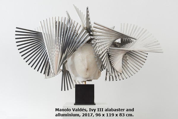 click to enlarge- double click to reduce Manolo Valdés, Ivy III alabaster and
alluminium, 2017, 96 x 119 x 83 cm.