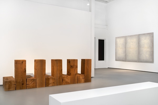 click to enlarge- double click to reduce Richard Höglund and Carl Andre