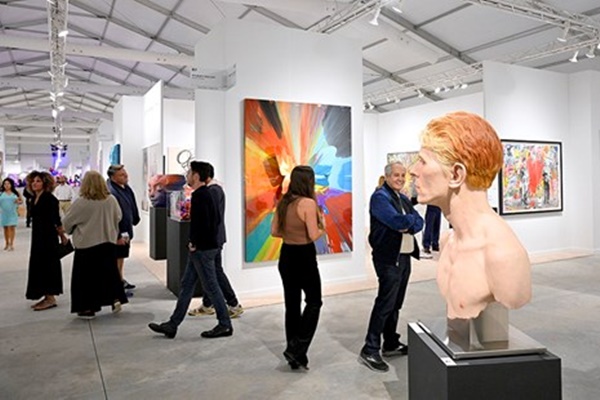 click to enlarge- double click to reduce 74 galleries at CONTEXT Art Miami 2023, USA- December 5 > 10, 2023 @ArtMiamiFairs