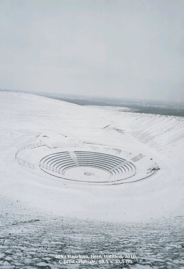 Jitka Hanzlová, Here, Untitled, 2010. C-print originale; 40,5 × 30,5 cm.