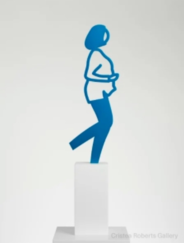 click to enlarge- double click to reduce Julian Opie
Running People: Sonia., 2020
Anodised aluminium figure on Corian base
57.0 x 9.0 x 18.6 cm
Edition of 20