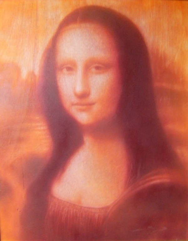 Gioconda rossa, 2013, carta vetrata, brusca d'acciaio, imprimente per legno, cm. 53x45 Luca Battiston