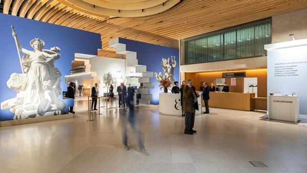 click to enlarge- double click to reduce 111 galleries at FAB PARIS 2023 Paris FRANCE