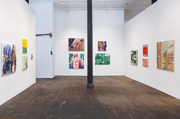 Installation view

