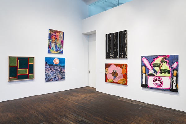 Installation view
