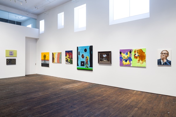 Installation view
