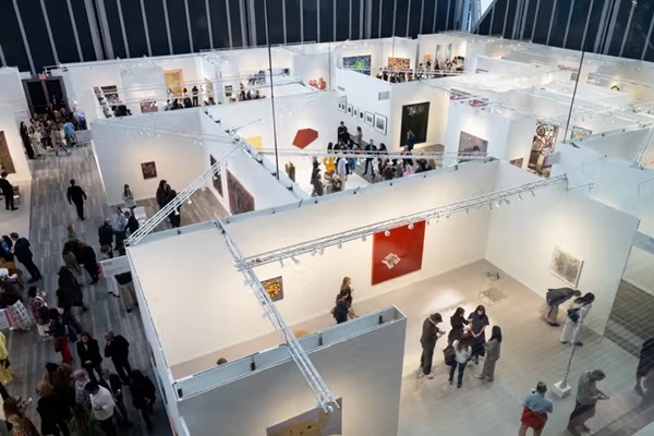 click to enlarge- double click to reduce 67 galleries at Frieze Art Fair 2025, New York U.S.A. - May 7 > 11, 2025 @friezeofficial