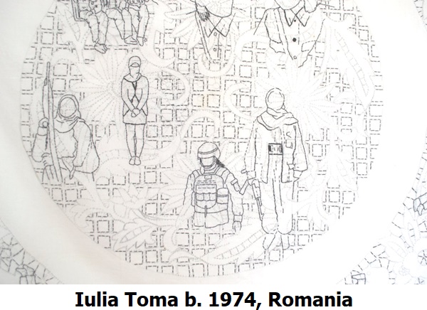 
  Iulia Toma

b. 1974, Romania