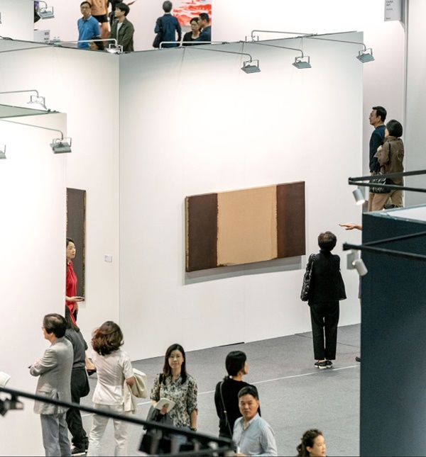 click to enlarge- double click to reduce KIAF ART SEOUL 2020 SOUTH KOREA