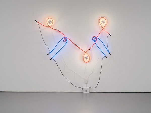 click to enlarge- double click to reduce Keith Sonnier, Neon Wrapping Incandescent VI, 1968, argon and neon tubes, porcelain fixtures, incandescent bulbs, light switch, transformer, and electrical wire, 105 x 104 x 8 inches (266.7 x 264.2 x 20.3 cm). Photo: Phoebe d