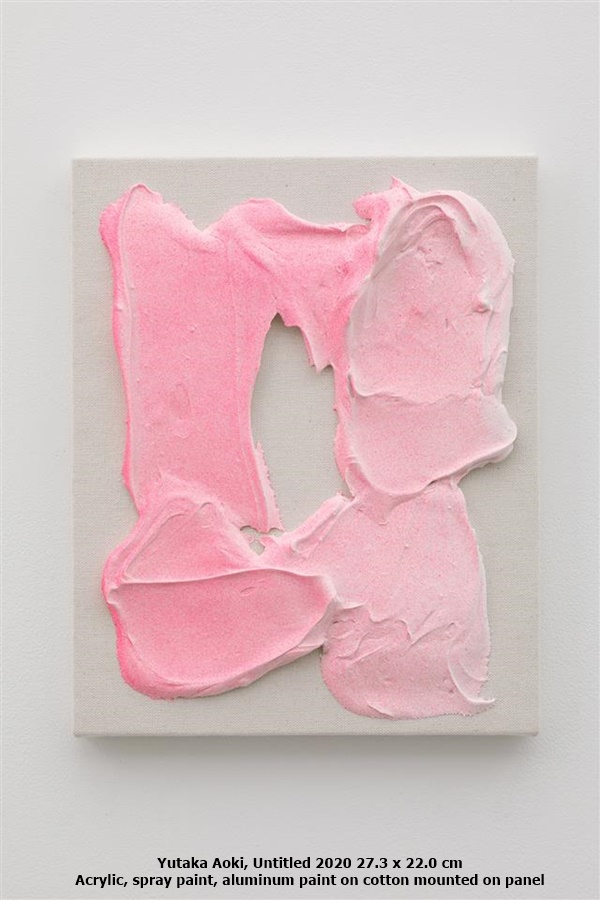 Yutaka Aoki,Untitled
2020
27.3 x 22.0 cm
Acrylic, spray paint, aluminum paint on cotton mounted on panel 