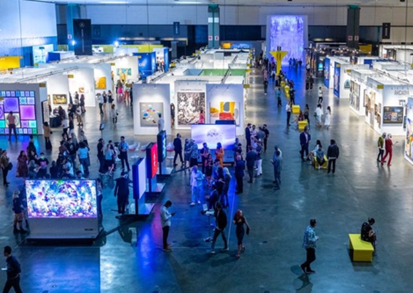 LA Art Show 2022, Los Angeles CA U.S.A. - January 19 > 23, 2022 @LAArtShow