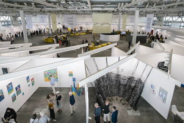 click to enlarge- double click to reduce 110 artists at LISTE Art Fair Basel 2024 - June 10 > 16, 2024 @listeartfair.ch