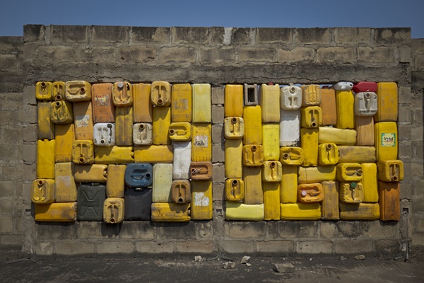 Serge Attukwei Clottey : Sometime in your life