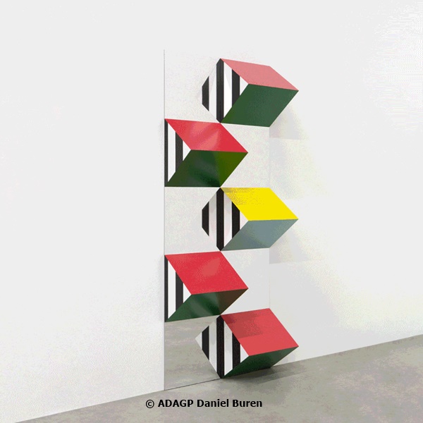 click to enlarge- double click to reduce © ADAGP Daniel Buren