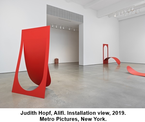 Judith Hopf, Alifi. Installation view, 2019. Metro Pictures, New York.