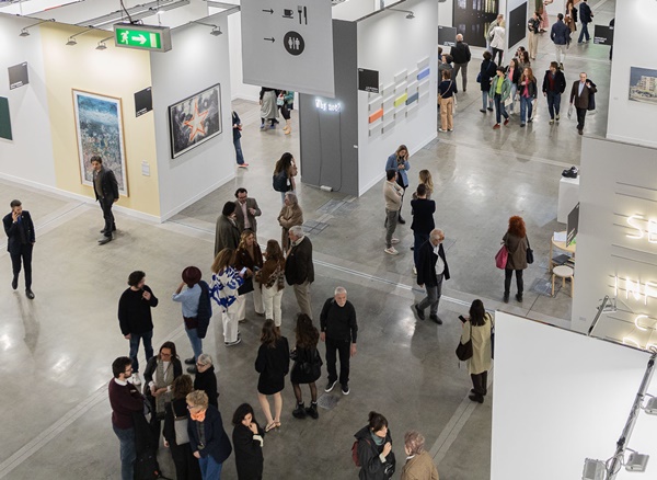 click to enlarge- double click to reduce MIART 2025 Mukan, UTALY - April 4 > 6, 2025 @MiArtMilano