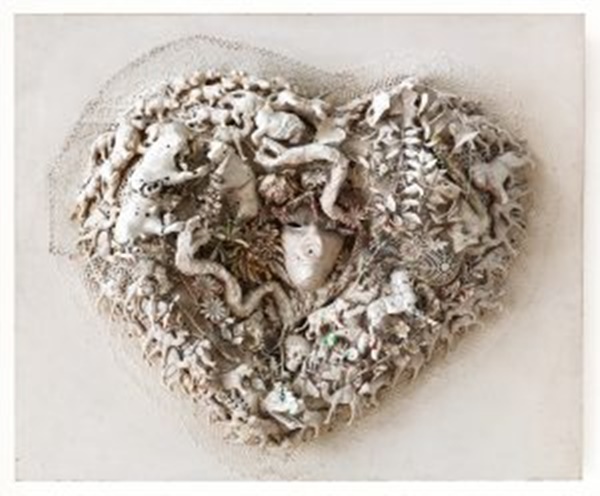 
Niki de Saint Phalle
Heart 
1963
Lender: Private collection, courtesy Galerie Georges-Philippe et Nathalie Vallois & Niki Charitable Art Foundation
© 2024 NIKI CHARITABLE ART FOUNDATION
All rights reserved.
Photo: André Morin

