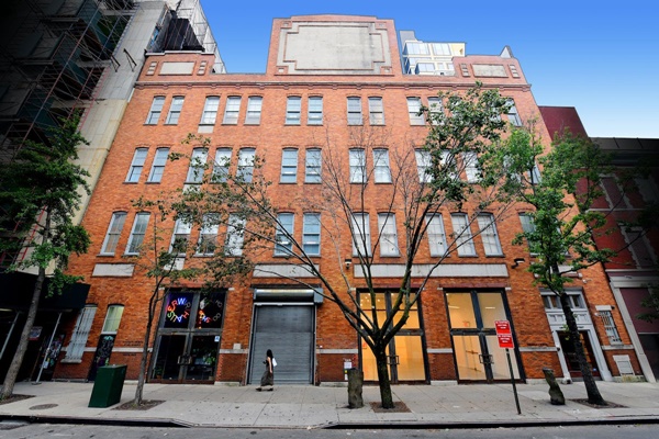 click to enlarge- double click to reduce 97 galleries at NADA New York 2023 - May 18 > 21, 2023 @newartdealers
