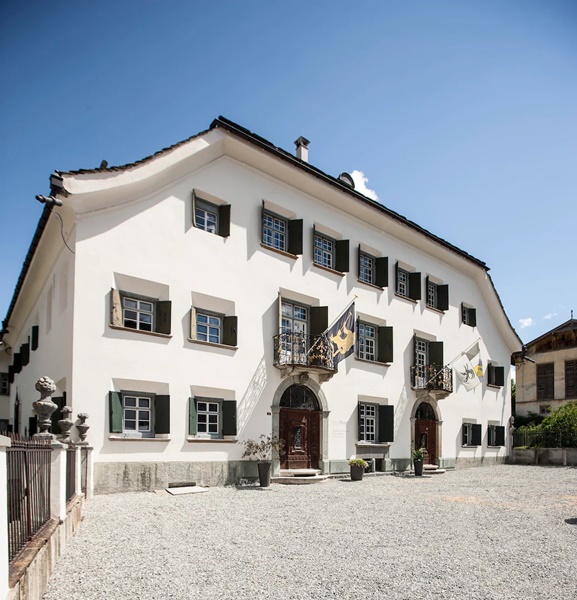 click to enlarge- double click to reduce 34 galleries at NOMAD 2025, St. Moritz SWITZERLAND - 20 > 23 February, 2025 @nomadcircle