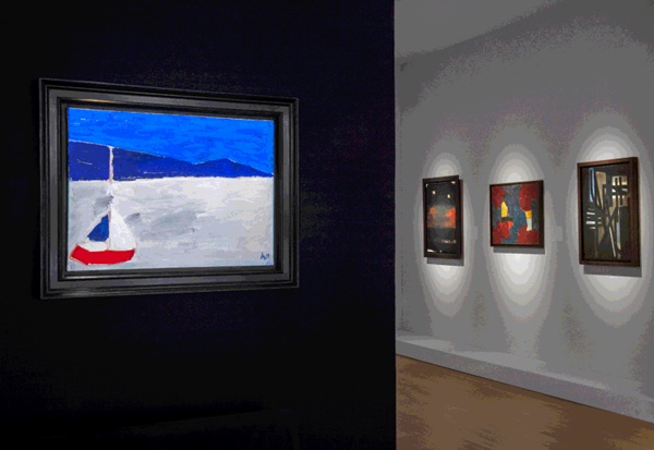 click to enlarge- double click to reduce Installation view booth 104
