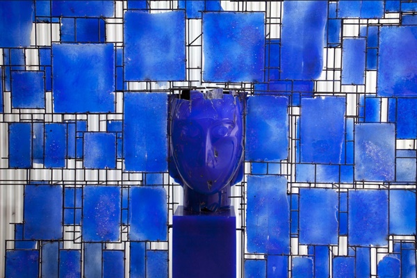 click to enlarge- double click to reduce Manolo Valdés, Cabeza Azul, 2023