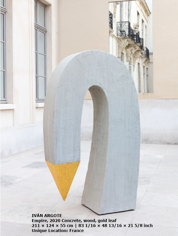click to enlarge- double click to reduce IVÁN ARGOTE
Empire, 2020
Concrete, wood, gold leaf
211 × 124 × 55 cm | 83 1/16 × 48 13/16 × 21 5/8 inch
Unique
Location: France