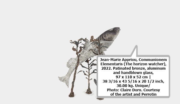 click to enlarge- double click to reduce Jean-Marie Appriou, Communionem Elementaris (The horizon watcher), 2022. Patinated bronze, aluminum and handblown glass, 97 x 110 x 52 cm | 38 3/16 x 43 5/16 x 20 1/2 inch, 30.00 kg. Unique/ Photo: Claire Dorn. Courtesy of the artist and Perrotin