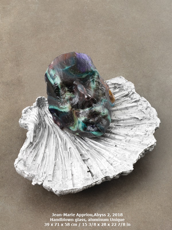 Jean-Marie Appriou,	Abyss 2, 2018
Handblown glass, aluminum Unique
39 x 71 x 58 cm / 15 3/8 x 28 x 22 7/8 in